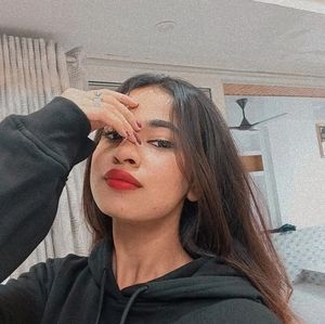 Meet your Posher, Samaira